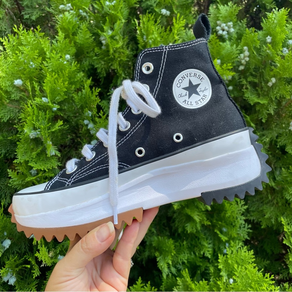 Converse Run Star Hike